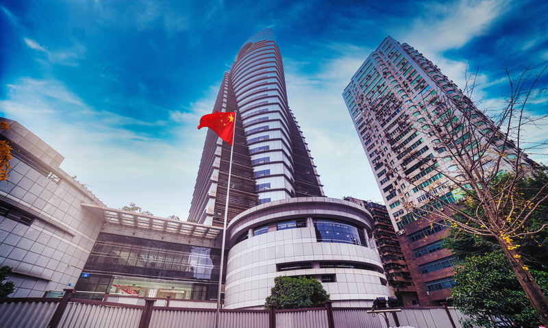 绿椰建设工程集团有公司重庆市级机关综合办公楼及外迁单位办公用房装修改造工程.jpg